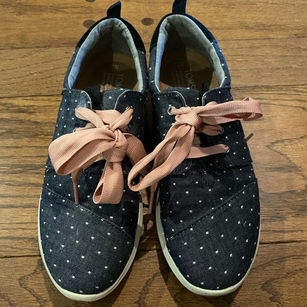 Toms Navy Polka Dot Tennis Shoes with Pink Laces, Size 7